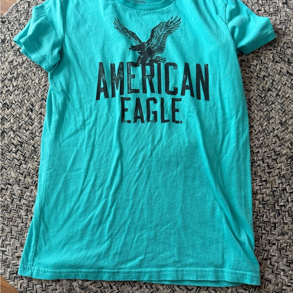 American Eagle Outfitters Teal Short Sleeve Tee
